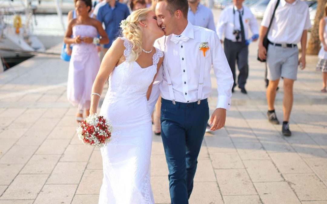 Tengerparti esküvő – Szibilla menyasszonyi ruhája
